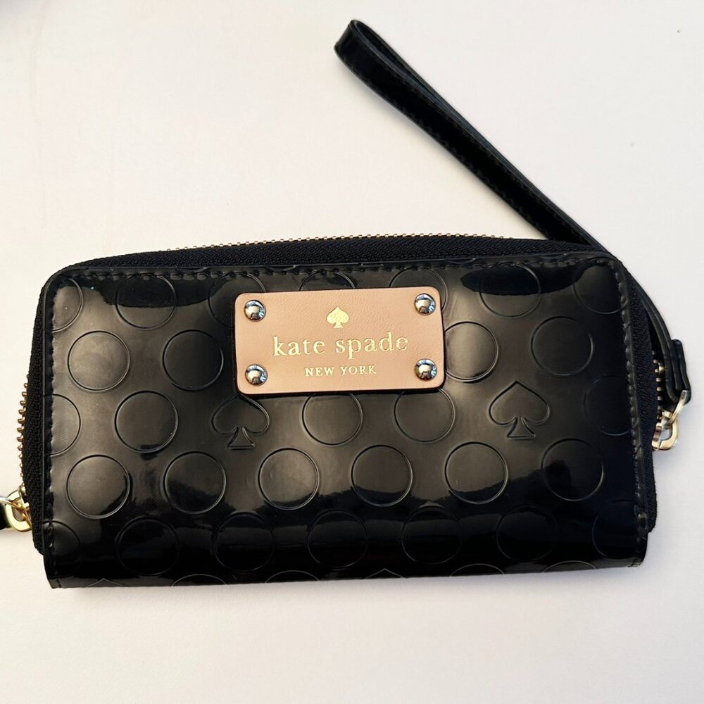 Rare Kate Spade Neda Wallet Yaletown Black Patent Polyvinyl- like new